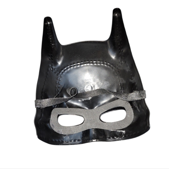 🦇Boys Size M BATMAN Costume🦇 - Picture 6 of 10